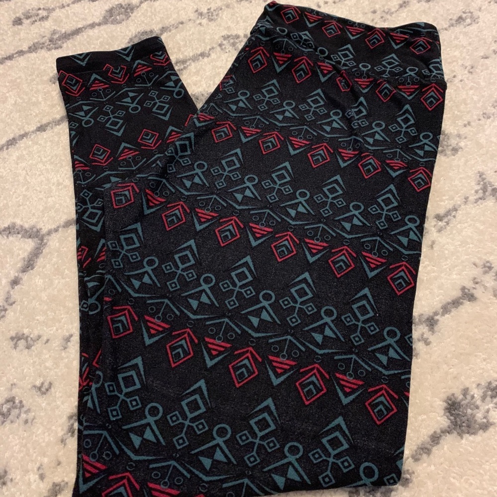 LuLaRoe TC Printed Black Legging